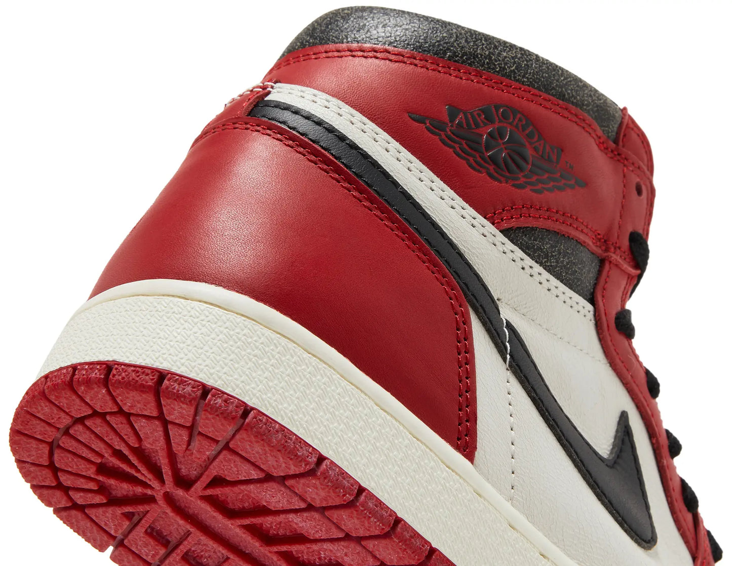 Air Jordan 1 Retro High OG 'Chicago Lost & Found'
