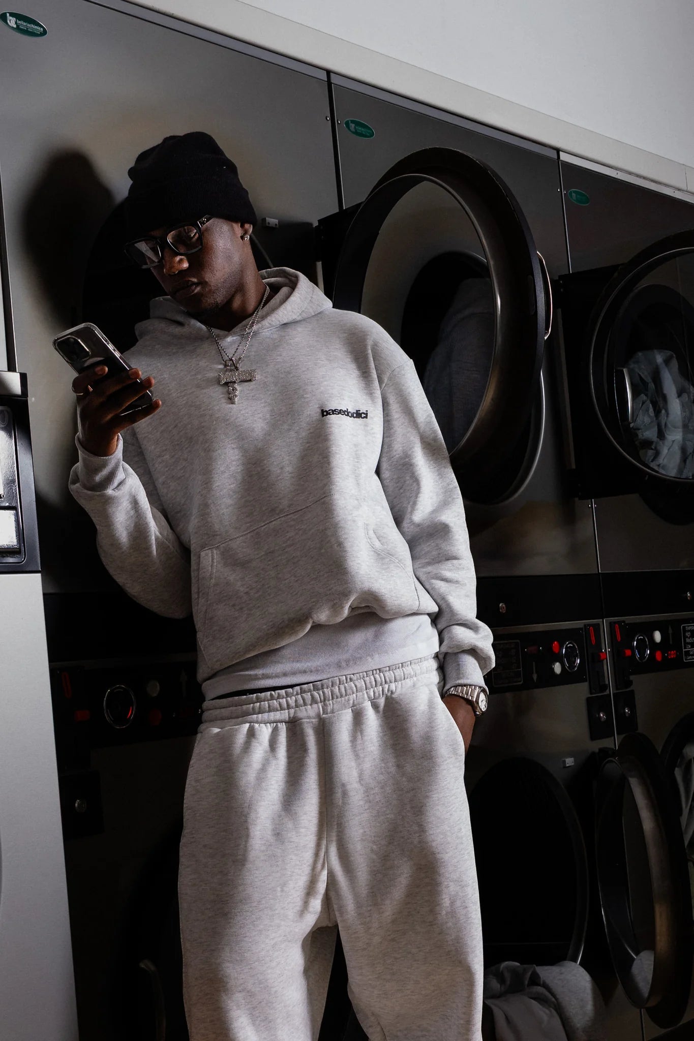 Hoodie "COMFY" Vertical Logo AshGrey/Black