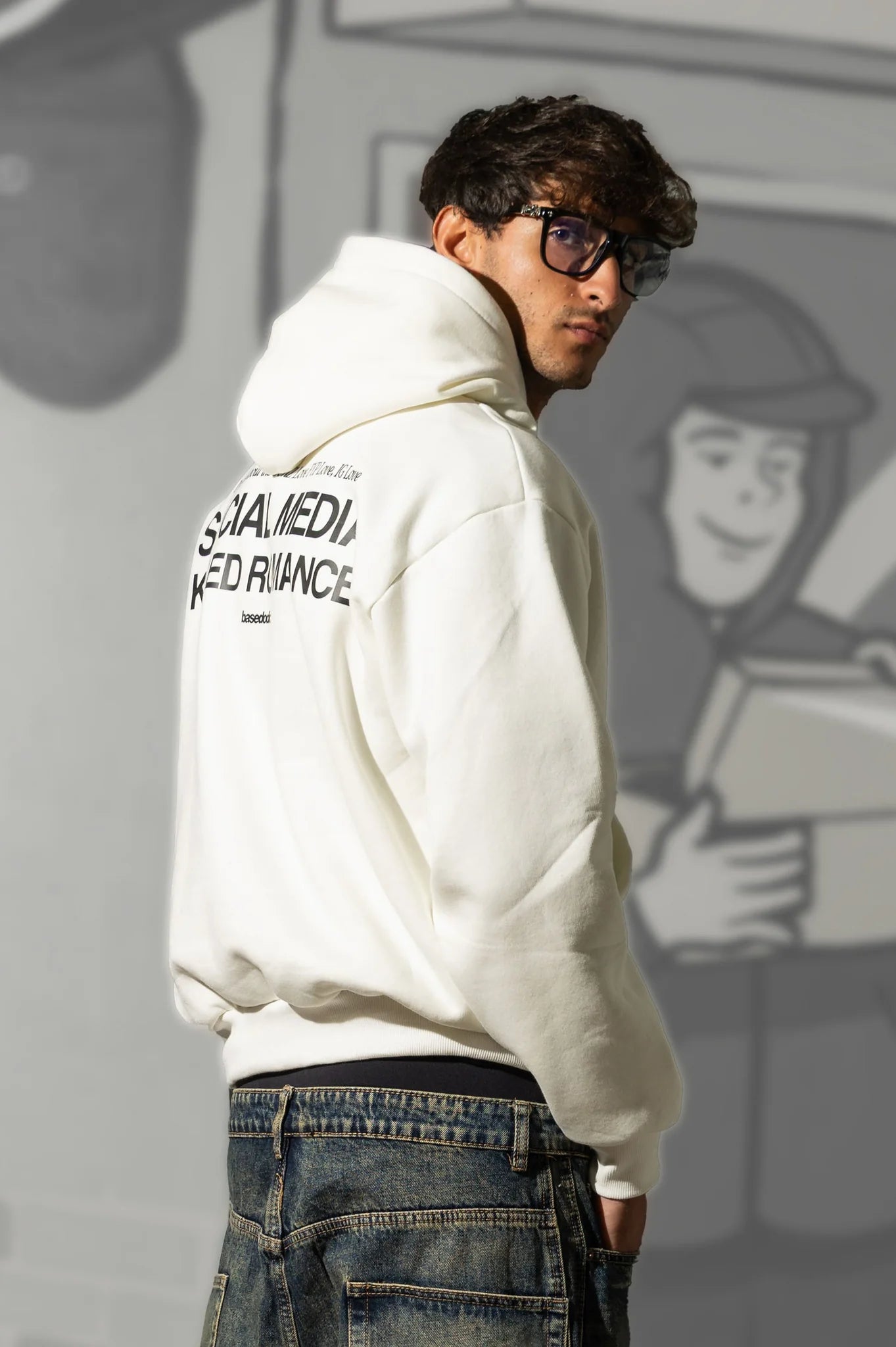 Hoodie "KILLED ROMANCE" White/Black